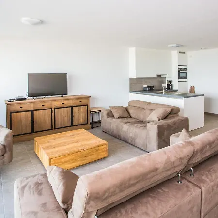 Beautiful With Phenomenal Sea View