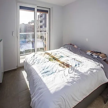 아파트 Beautiful With Phenomenal Sea View *