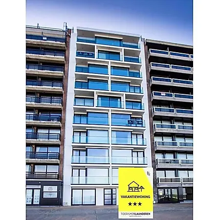 Beautiful With Phenomenal Sea View 아파트 미들케르케